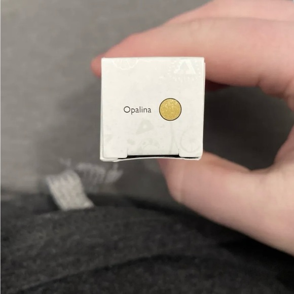 Color - Opalina. New in box. - Picture 2 of 2